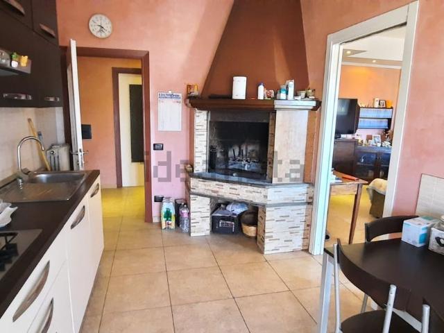 Appartamento in vendita a Ronciglione, Lazio