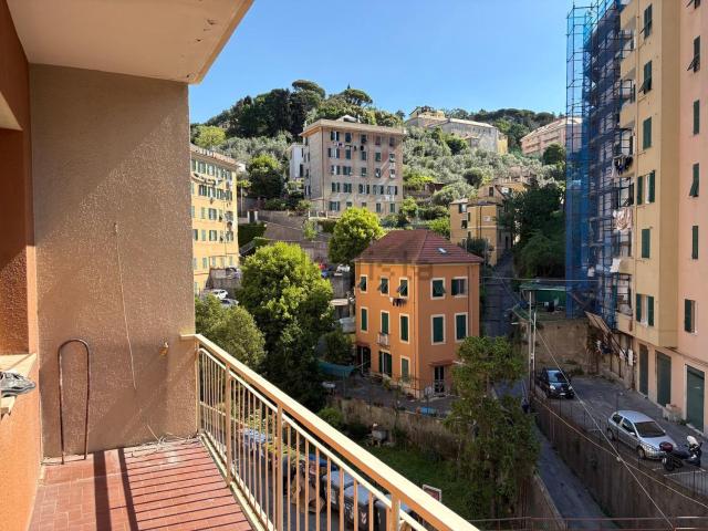 Appartamento in vendita a Medio Levante, Serra Riccò