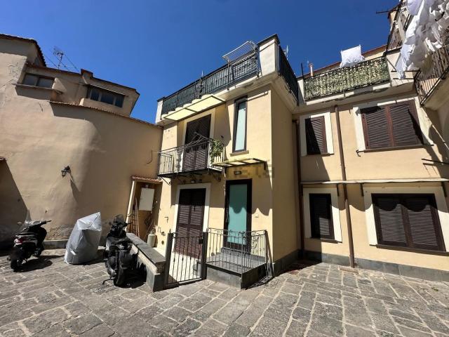 Appartamento in vendita a Mugnano Di Napoli, Campania
