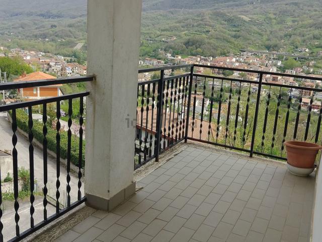 Appartamento in vendita a Civitella Roveto, Abruzzo