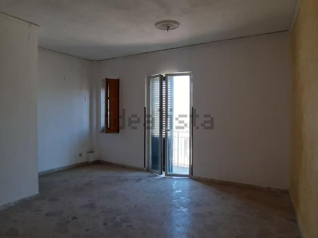 Appartamento in vendita a Aquino, Monreale