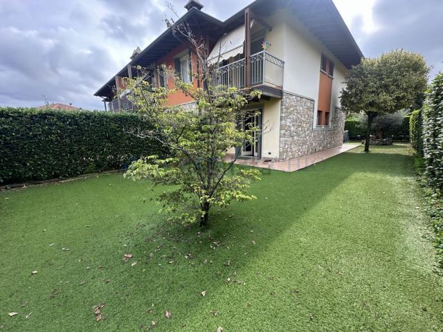 Appartamento in vendita a Curno, Bergamo