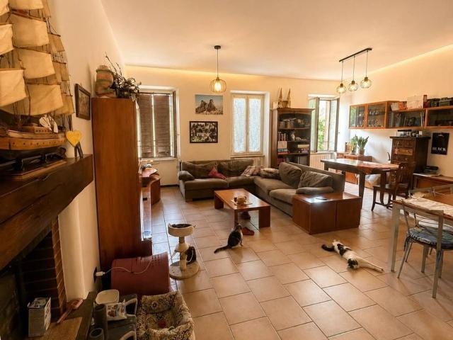 Appartamento in vendita a Gessate, Lombardia
