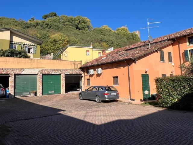 Appartamento in vendita a Borghetto, Valeggio Sul Mincio