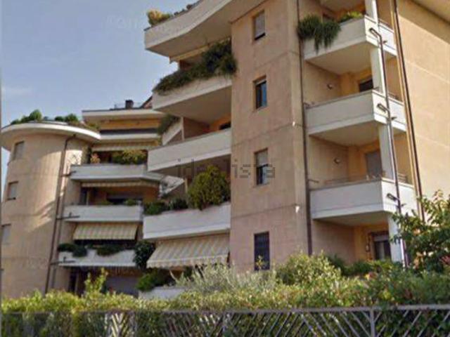 Appartamento in vendita a Busto Arsizio, Lombardia