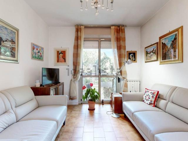 Appartamento in vendita a Barona, Milano