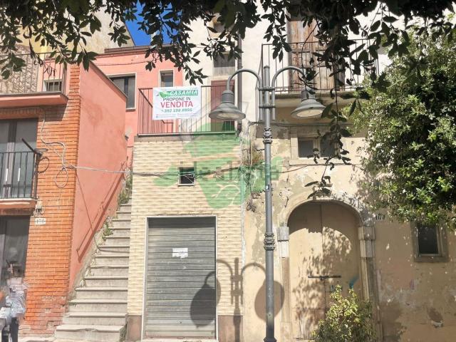 Appartamento in vendita a Rione Fossi, Accadia