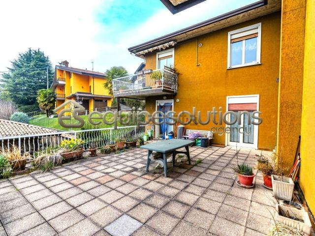 Appartamento in vendita a Gandino, Lombardia