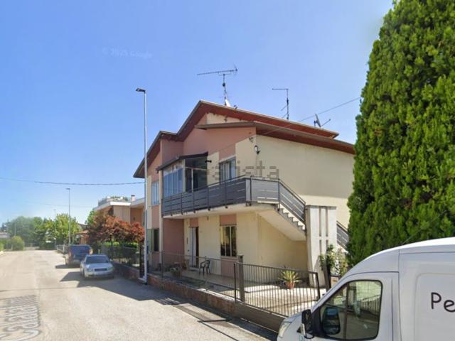 Appartamento in vendita a Cerea, Veneto