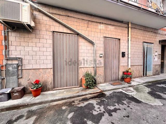 Appartamento in vendita a Adrano, Sicilia