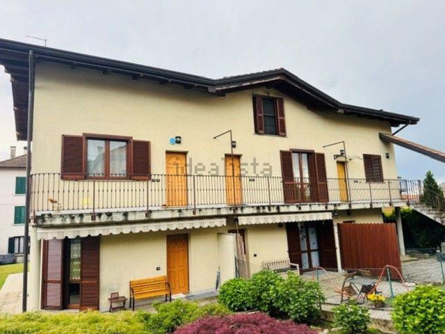 Appartamento in vendita a Valmorea, Lombardia