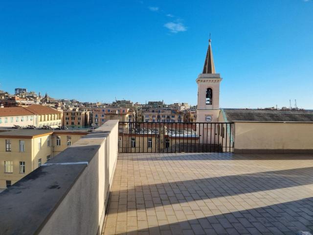Appartamento in vendita a Centro Ovest, Serra Riccò