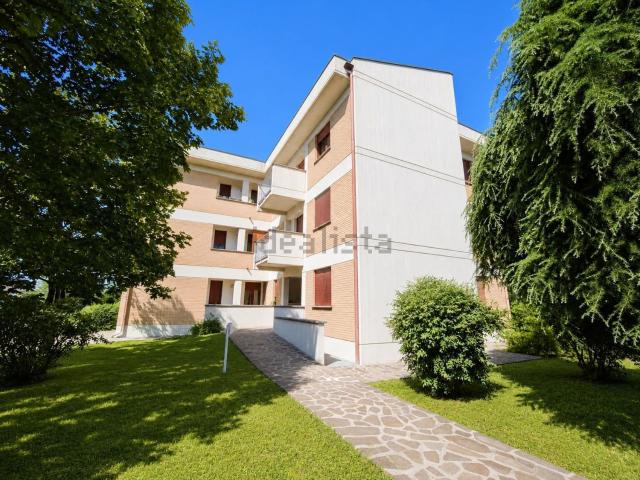 Appartamento in vendita a Tradate, Lombardia