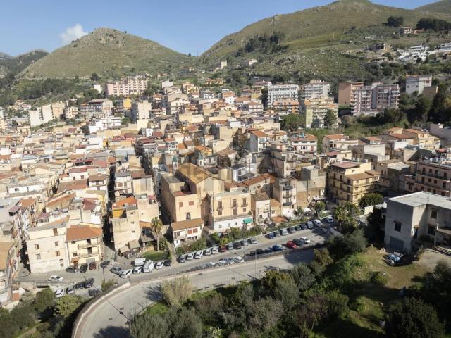 Appartamento in vendita a Montelepre, Sicilia