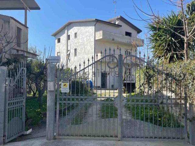 Appartamento in vendita a Calabria, Cosenza