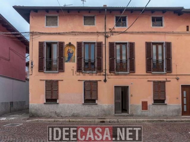 Appartamento in vendita a Carpignano Sesia, Novara