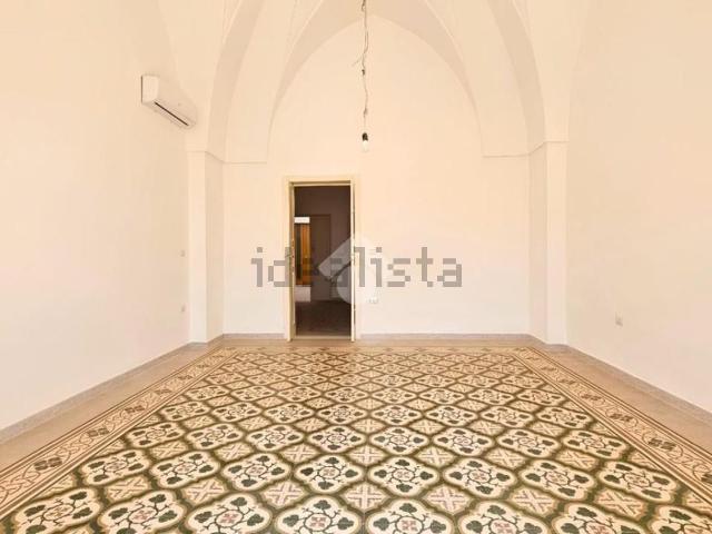 Appartamento in vendita a Leverano, Lecce