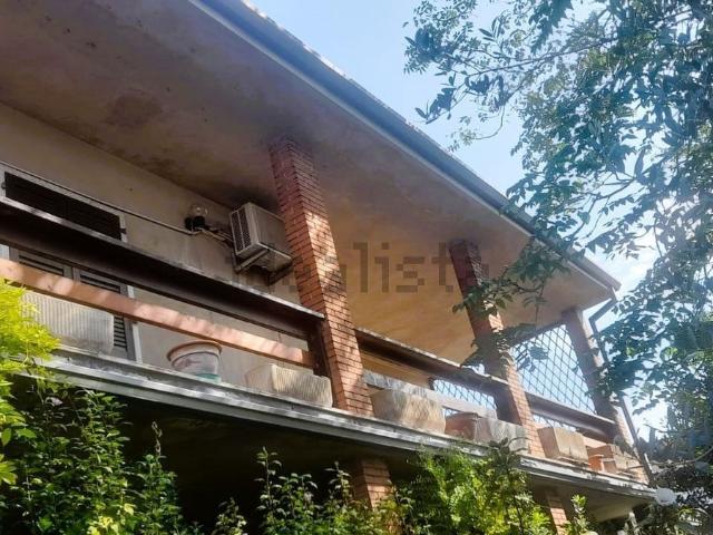 Appartamento in vendita a Roncoferraro, Lombardia