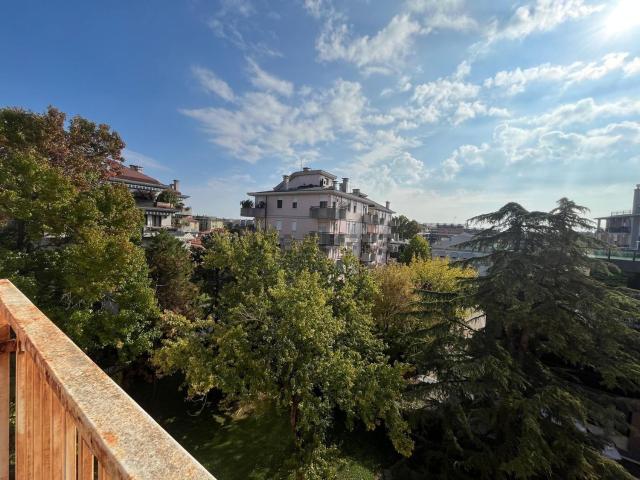 Appartamento in vendita a Carpenedo, Venezia