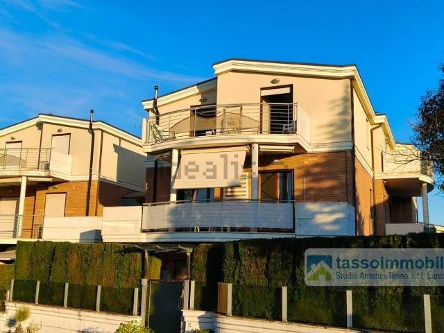Appartamento in vendita a Ciampino, Ortona