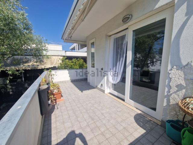 Appartamento in vendita a Colombare, Sirmione
