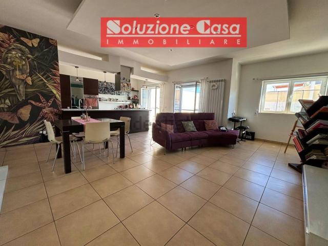 Attico in vendita a Puglia, Barletta-andria-trani