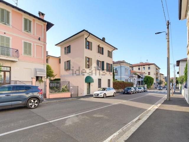 Appartamento in vendita a Zona Centro, Brescia