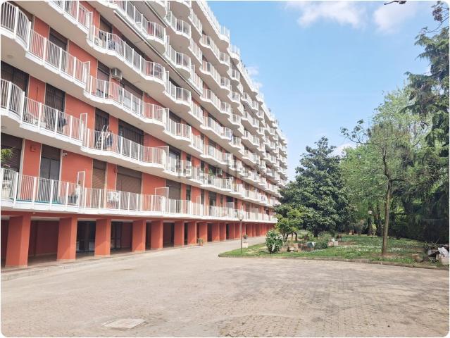 Appartamento in vendita a Municipio 8 di Milano, Milano