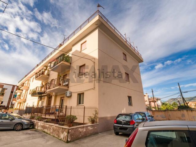 Appartamento in vendita a VI Circoscrizione, Palermo
