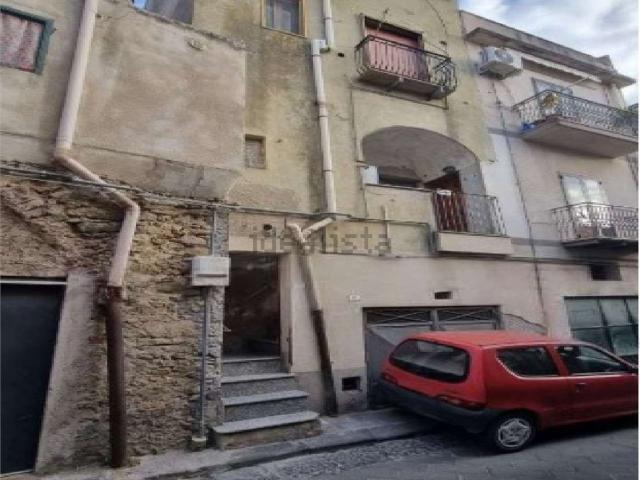 Appartamento in vendita a Centuripe, Sicilia