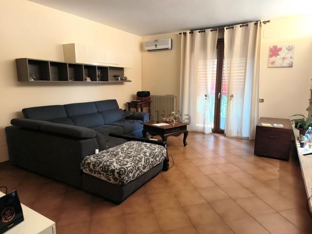 Appartamento in vendita a Petignano, Orte