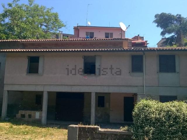 Appartamento in vendita a Capranica, Lazio