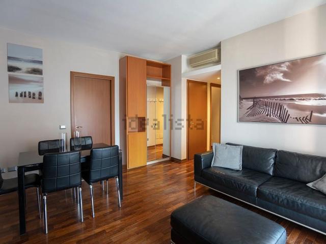 Appartamento in vendita a Municipio 5, Milano