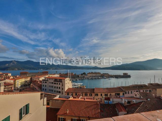 Attico in vendita a Portoferraio, Toscana