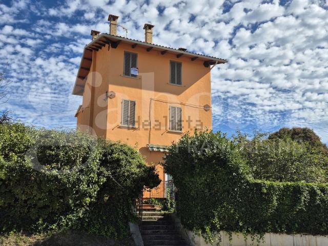 Appartamento in vendita a Gubbio, Umbria