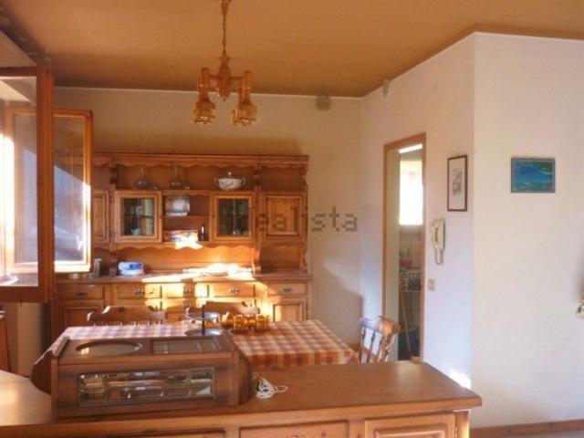 Appartamento in vendita a Marche, Pesaro E Urbino