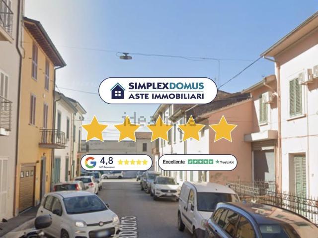 Appartamento in vendita a Prato, Toscana