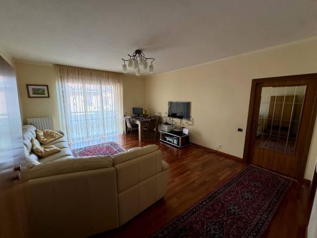 Appartamento in vendita a Fosse, Marche