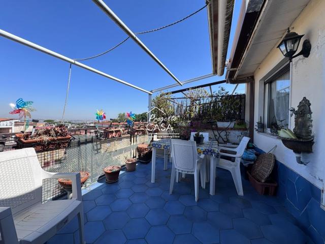 Appartamento in vendita a Ercolano, Campania