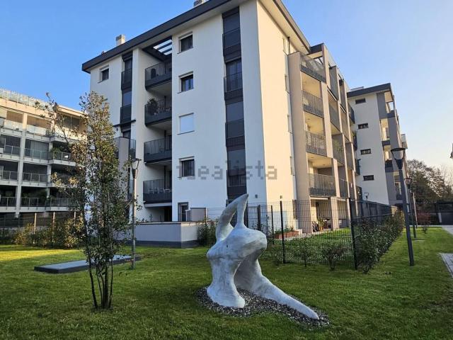 Appartamento in vendita a Monza, Monza-brianza