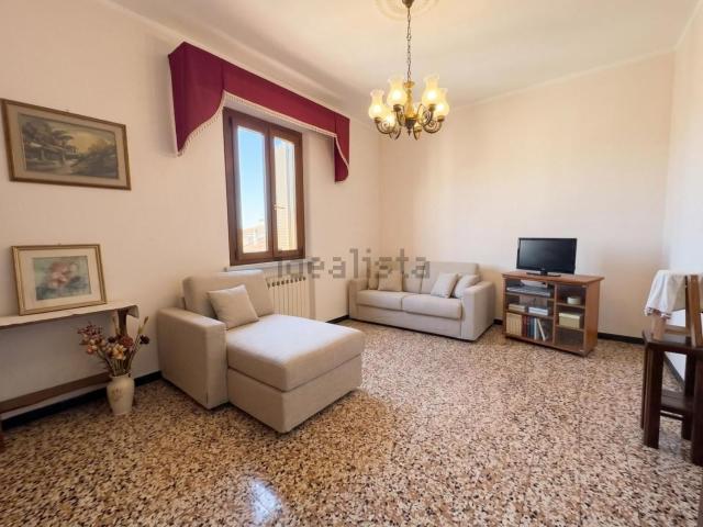 Appartamento in vendita a Cecina, Toscana
