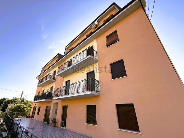 Appartamento in vendita a Entogge, Urbisaglia