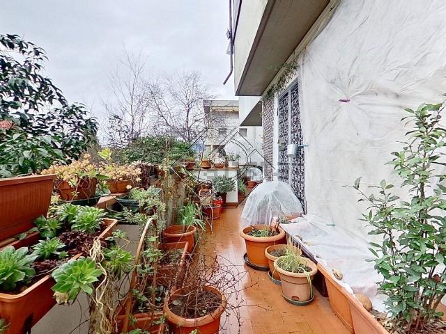 Appartamento in vendita a Quartiere 5, Firenze