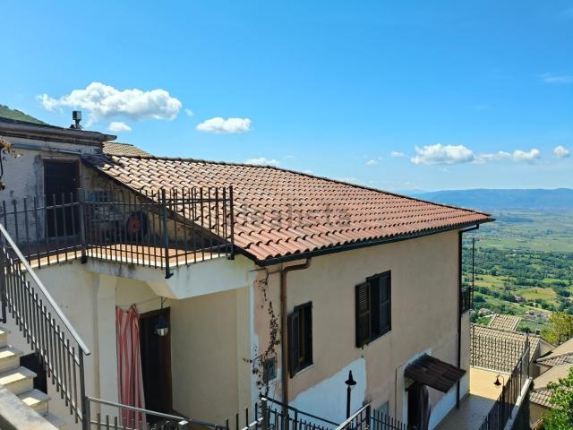 Appartamento in vendita a Poggio Bustone, Lazio