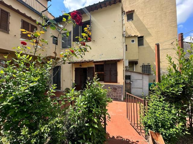 Appartamento in vendita a Quartiere 5, Firenze