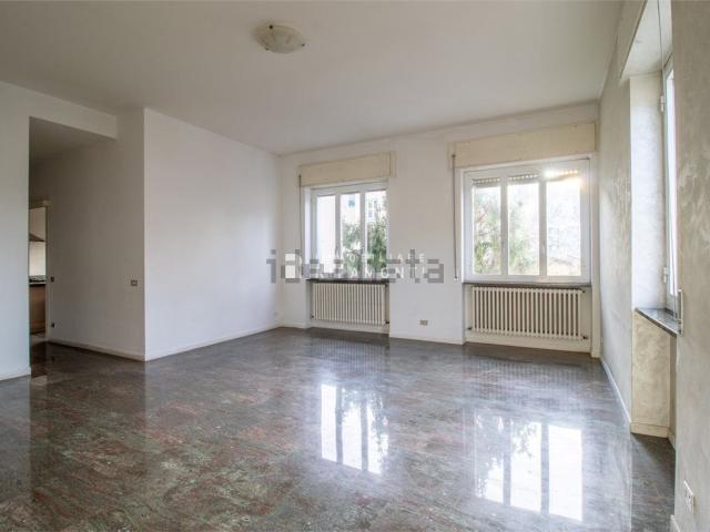 Appartamento in vendita a Caleotto, Lecco