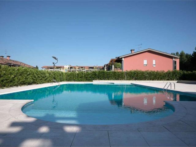 Appartamento in vendita a Rivoltella del Garda, Desenzano Del Garda