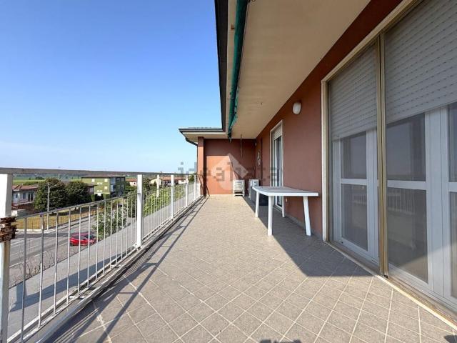 Appartamento in vendita a Castelverde, Lombardia