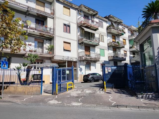 Appartamento in vendita a Portici, Campania