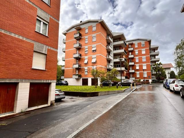 Appartamento in vendita a Bergamo, Lombardia